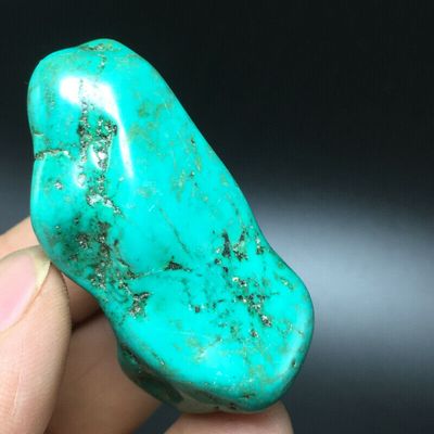 Tqp 084d turquoise verte tibet tibetaine 60gr 57x29x25mm pierre gemme lithotherapie reiki achat vente